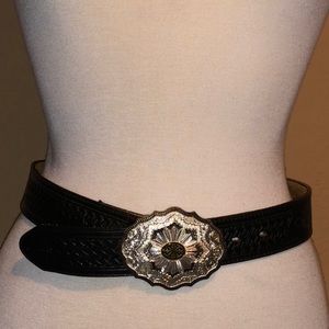 Silver Creek Collection Belt w/ Crumrine Buckle